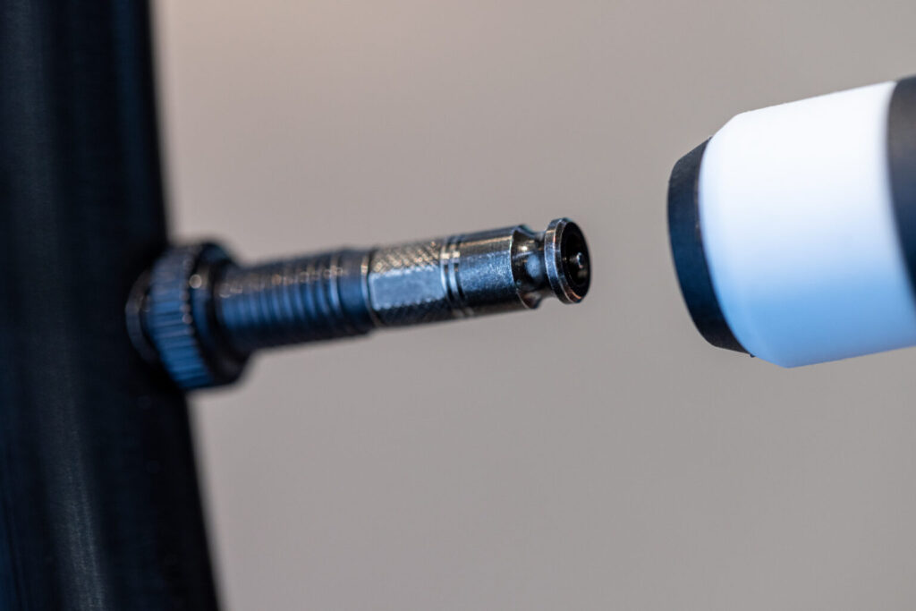 Βαλβίδες Ποδηλάτου Clik: Η Επανάσταση στο Φούσκωμα των Ελαστικών